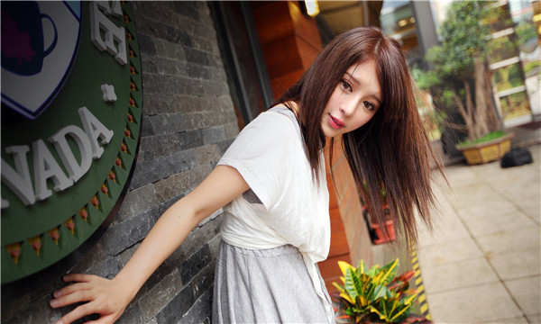 开鲁想找一个女性生孩子给报酬-｛找个女人生孩子多少钱｝